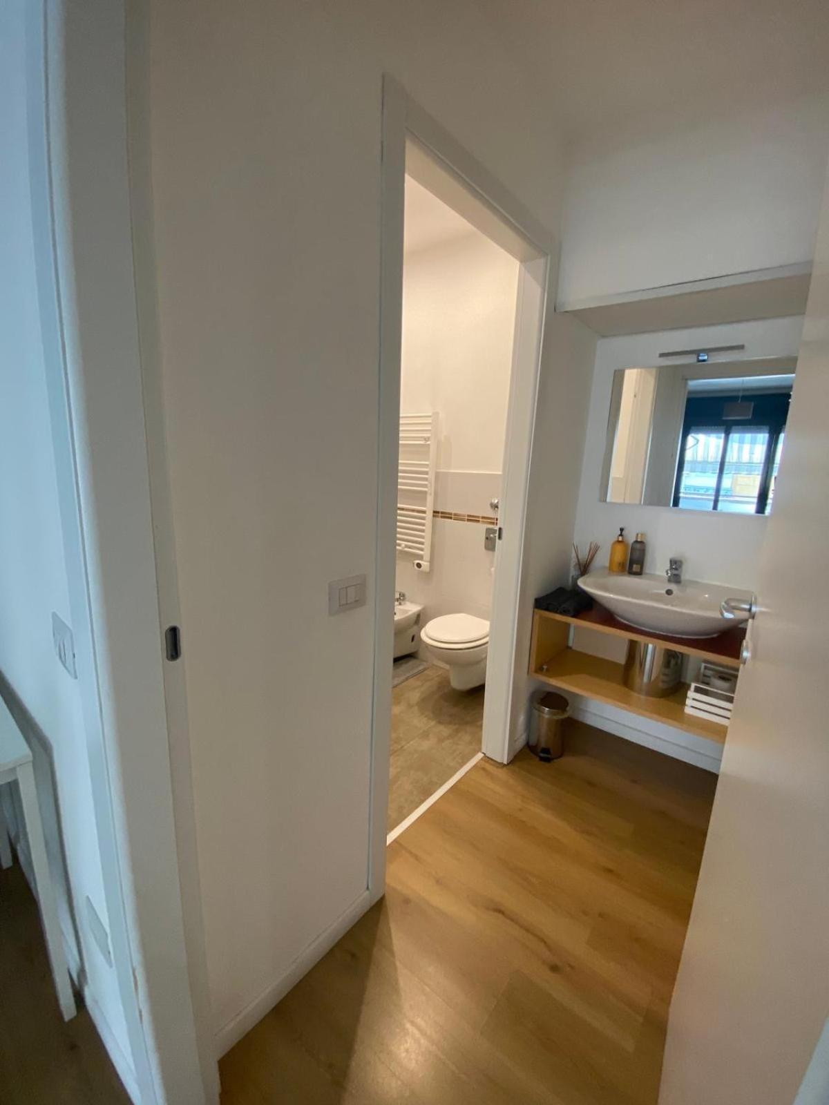 Appartement Lux Fara à Milan Extérieur photo